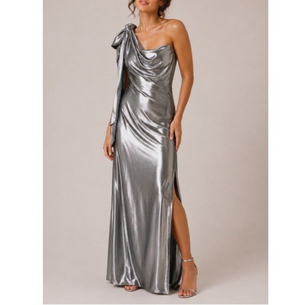 BXZ Women's Silver Metallic One Shoulder Bow Evening Gown Maxi Dress Size 2 NWT
